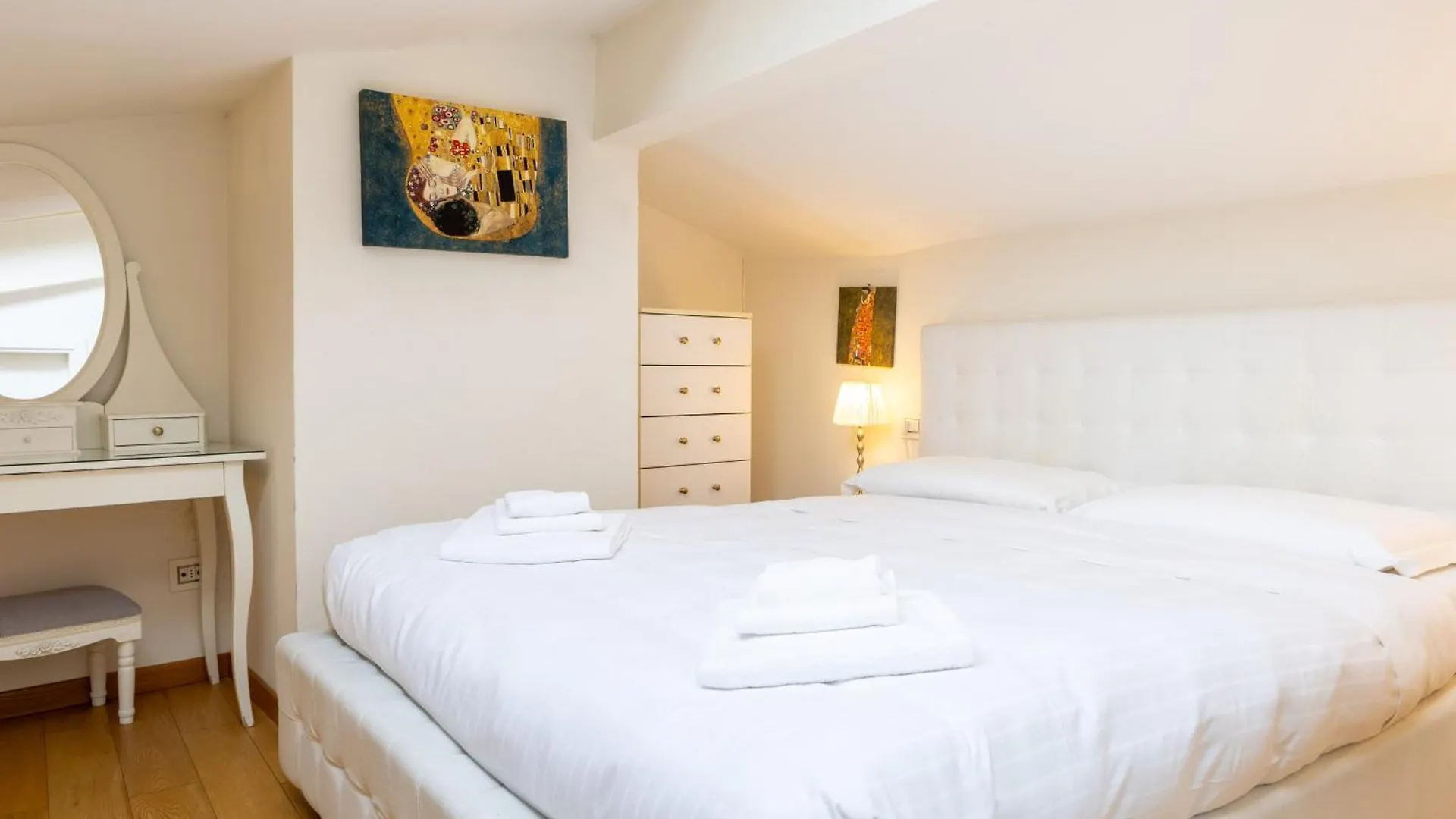 Apartment Ferienwohnung San Frediano Panoramic Terrace Florenz Italien